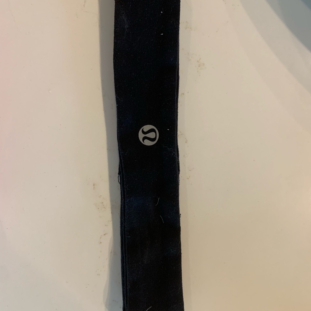 Lululemon Black Headband